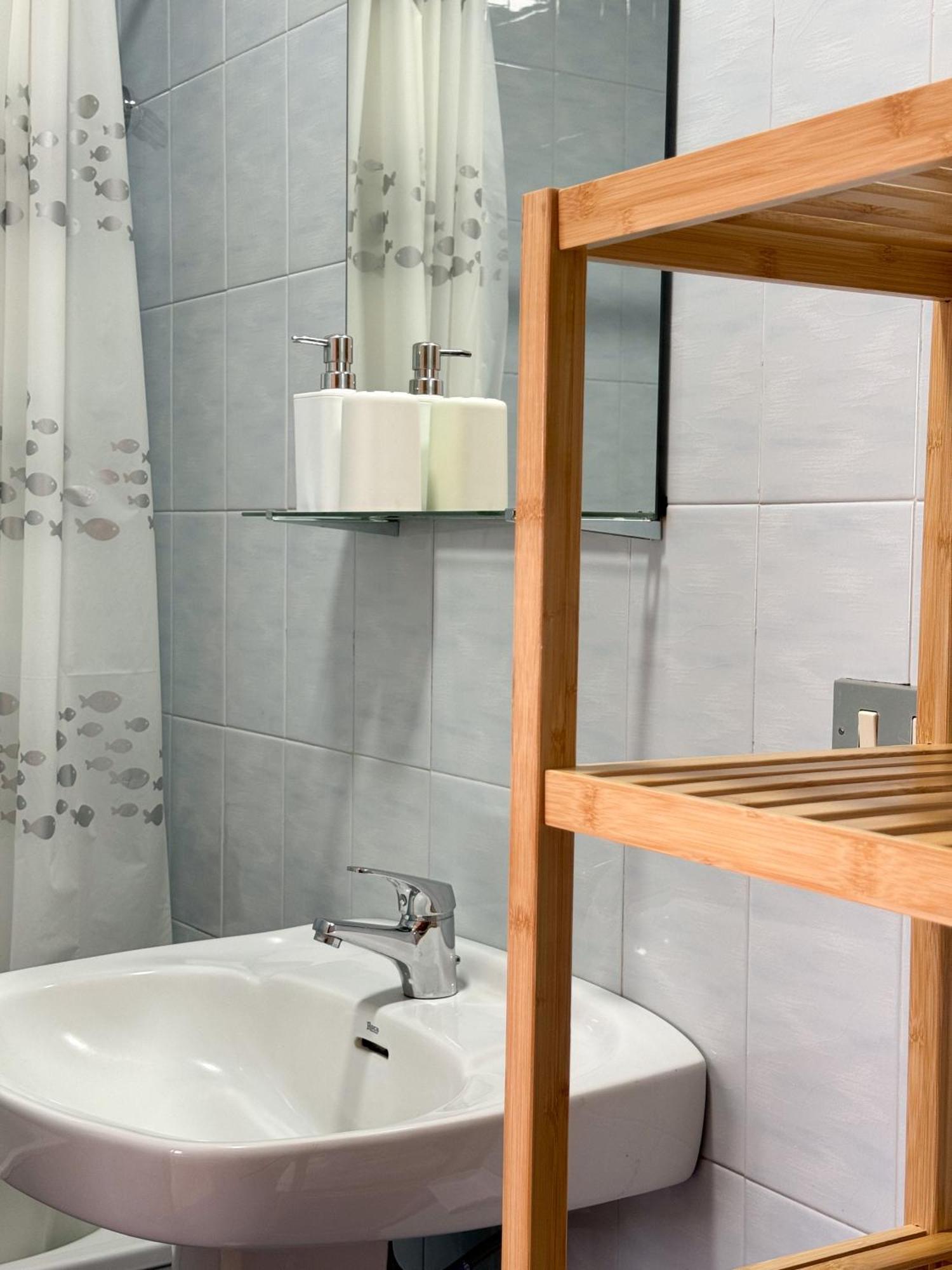 Apartamento Lb, Vistas A La Ria Raxo Bagian luar foto