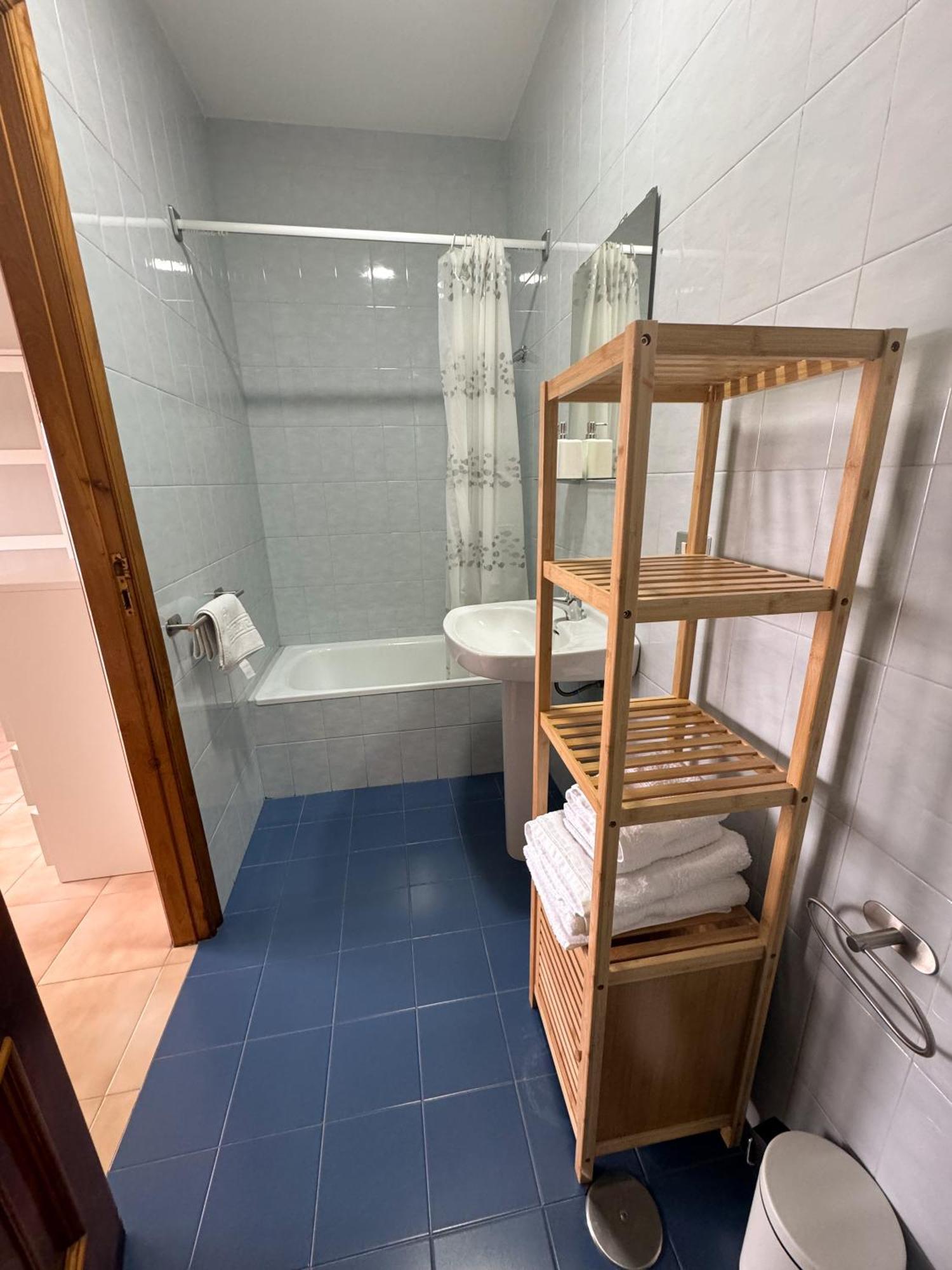Apartamento Lb, Vistas A La Ria Raxo Bagian luar foto